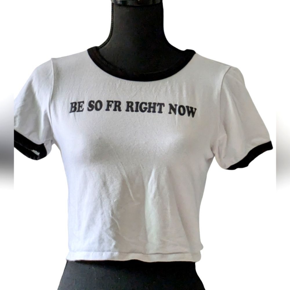 Hot Topic "Be So FR Right Now" Crop Top - Size M Why/Blk